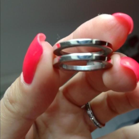 2pc Solitaire Ring Guard set - Picture 3 of 7